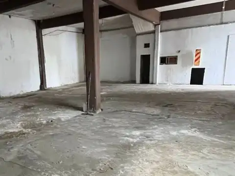 Galpon en Alquiler en Villa Dominico, $ 1.200.000