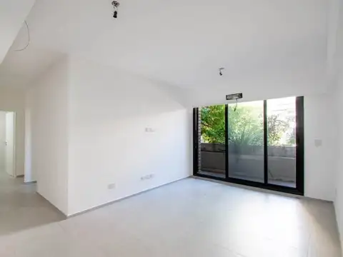 Av. Boyaca 731 , Piso 1