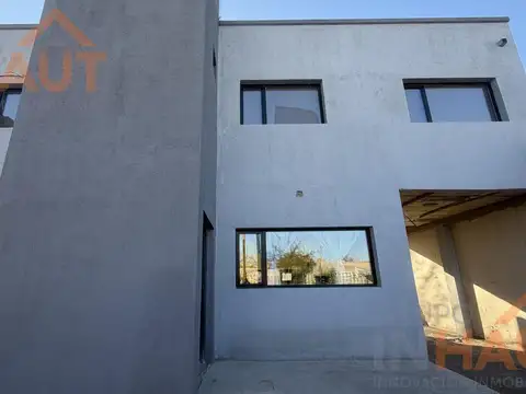 Casa en Venta en Cipolletti, General Roca