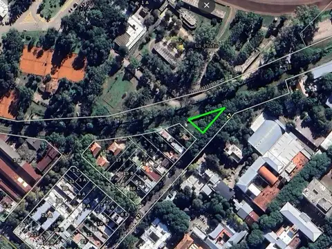 Terreno en Venta en Zona Universidades Bosque, USD 95.000