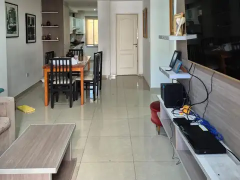 Departamento en Venta en Adrogue, USD 195.000