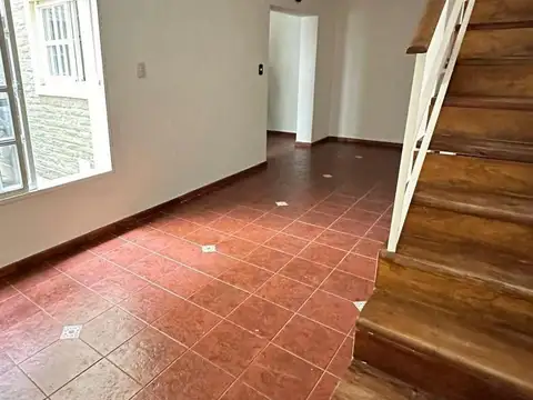Departamento en 3 de febrero al 2300