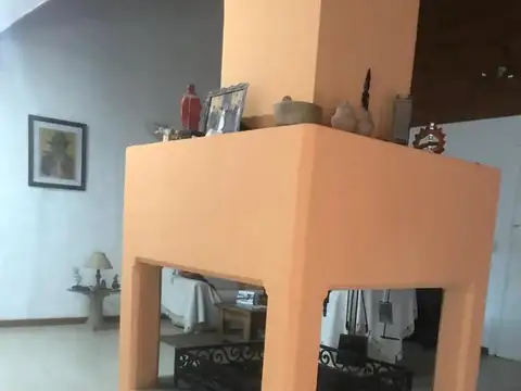 Casa en Venta en La Lonja, USD 230.000