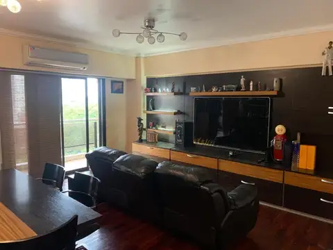 Departamento en Venta con 2 cocheras