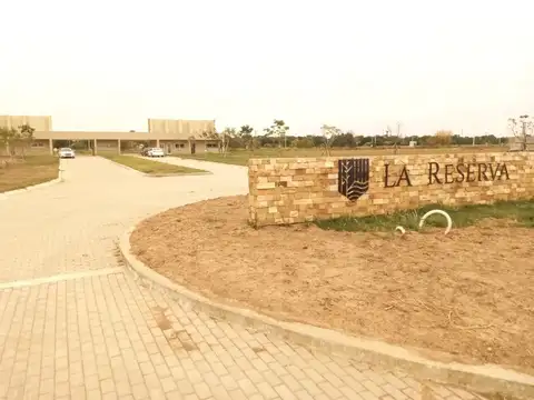 VENTA LOTE 1000MTS LA RESERVA BARRIO PRIVADO