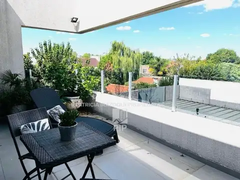 Departamento en Venta con 2 cocheras