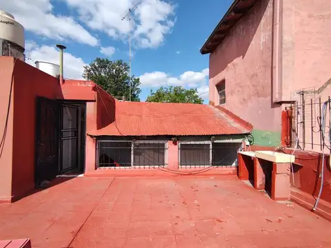 VENTA PH 4 AMBIENTES PARQUE CHAS TERRAZA PARRILLA