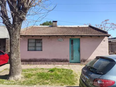 Casa para refaccionar en venta, Centro de Capilla Del Señor