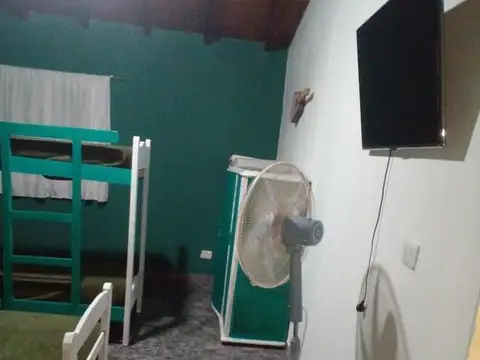 Las Sirenas e/ El Porvenir y De Todos Los Santos