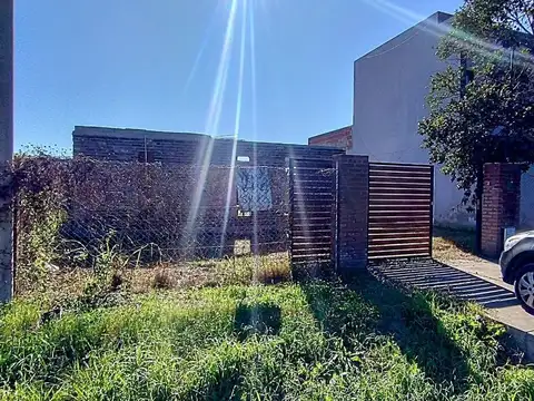 Terreno en Venta en La Carolina, USD 37.000