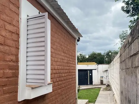 El Carril. Los Paraisos 100