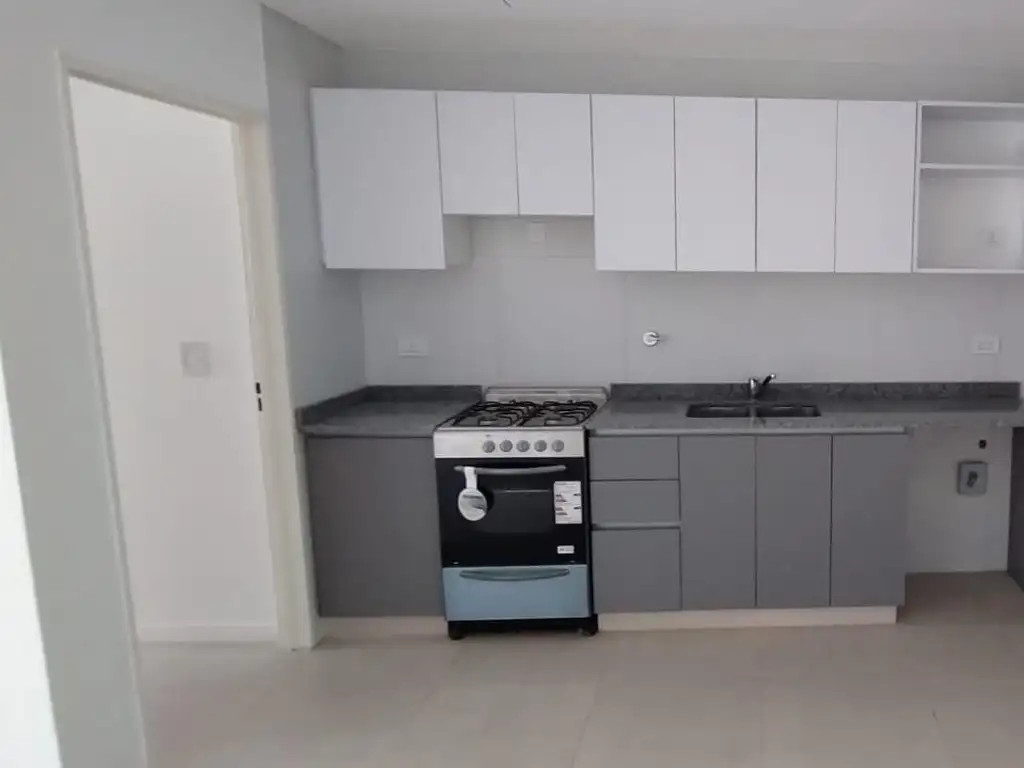 Miller 3085 - 1º D - 2 amb con balcon en venta