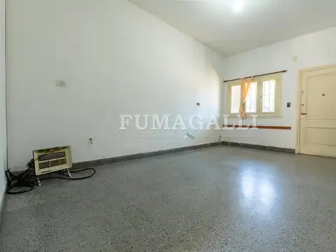 Depto Tipo Casa en Alquiler de 3 ambientes