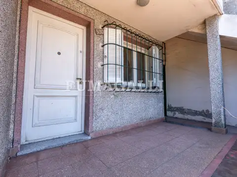 PH en planta baja en alquiler - Munro