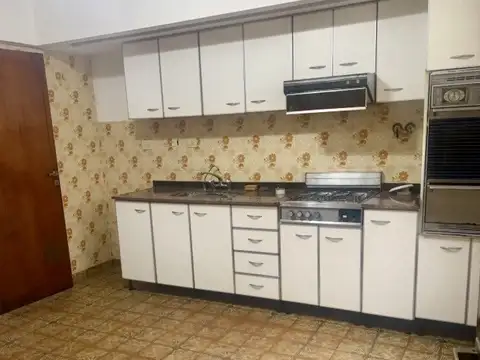 Roque Sáenz Peña 3400