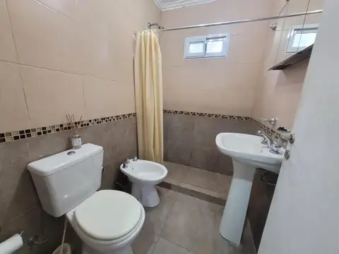 Quinta en Venta con 1 cochera