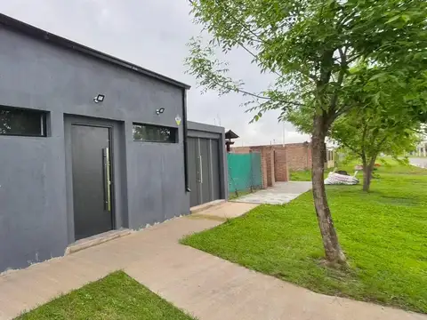 Casa en Venta en Granadero Baigorria, USD 70.000