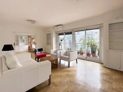 Exclusivo Semipiso Piso Alto con Vista al Palacio