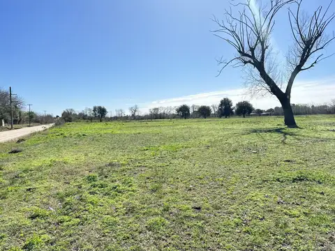 Calle  Areco al 3000