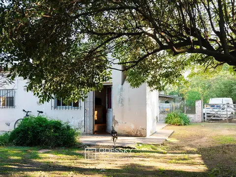 CAÑUELAS EN VENTA  CON ESPECTACULAR LOTE -APTA CREDITO HIPOTECARIO