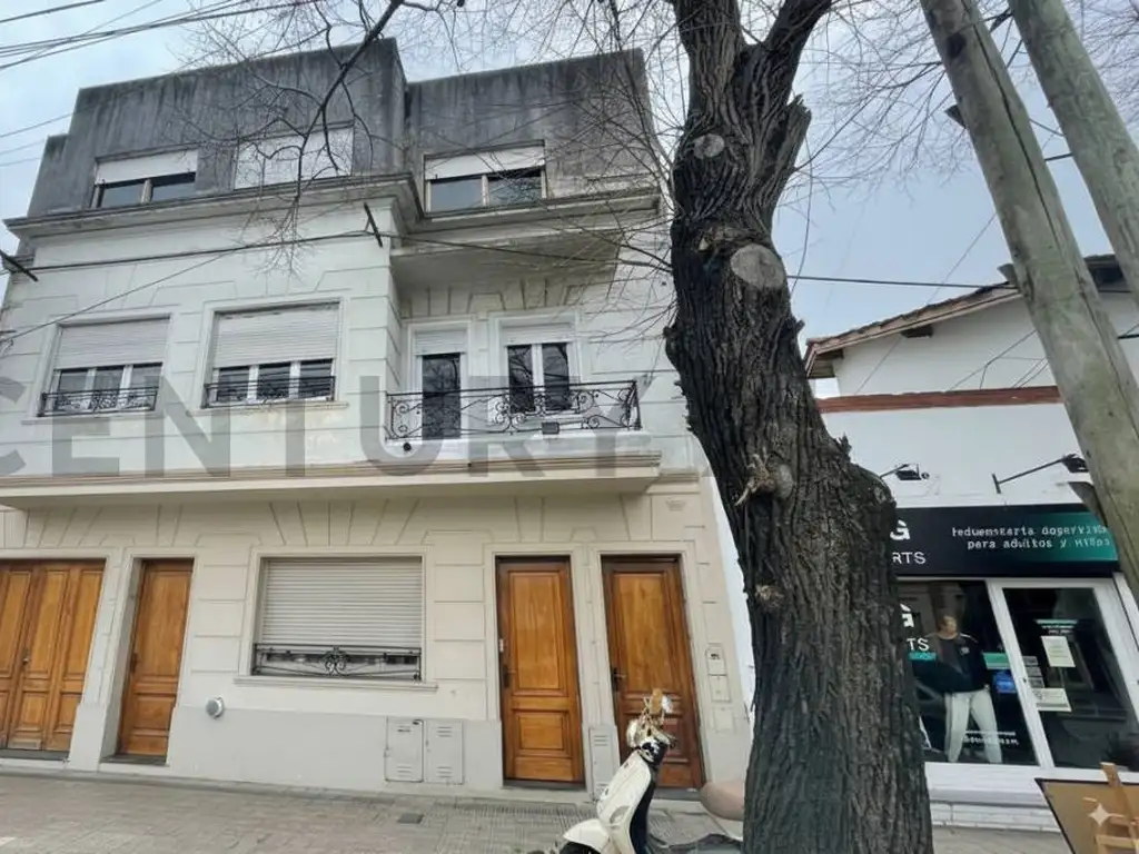Diag 73 e/ 21 y 41 2600, Piso 0