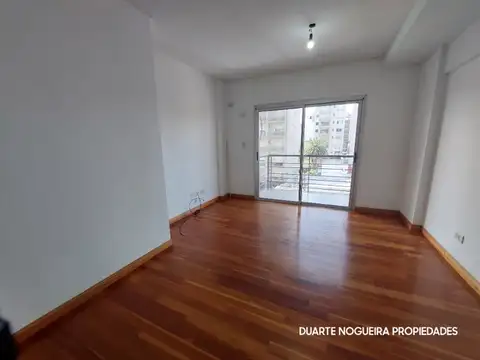 Departamento en Alquiler en Centro, $ 590.000