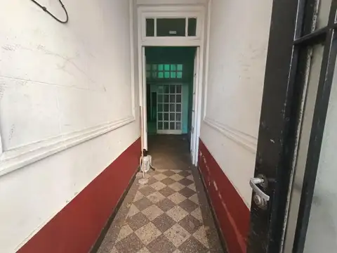 Avenida Juan Bautista Alberdi 100