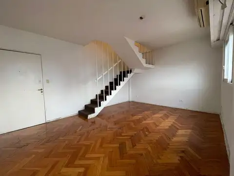 Oficina en Alquiler en Recoleta, $ 920.000