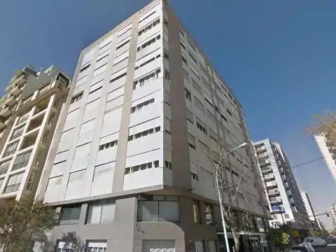 Córdoba e/ Avenida Pedro Luro y Diagonal Alberdi Sur