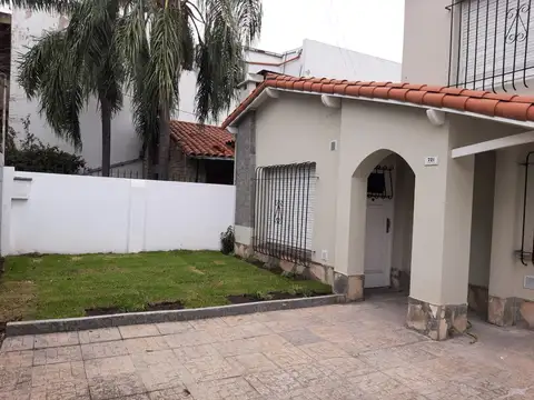EXCELENTE DEPOSITO TECHO HORMIGON CON OFICINAS AL FRENTE