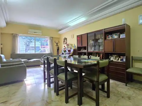 Casa en Venta en Versalles, USD 330.000