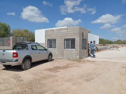 Galpones a estrenar en Alquiler en excelente ubicación sobre Ruta 25 en Moreno