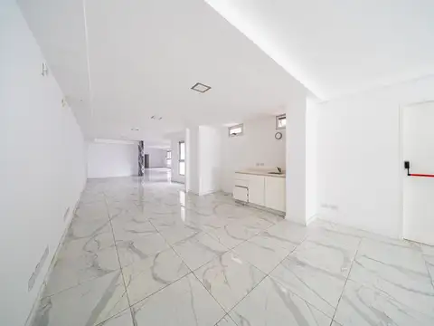 Oficina en Alquiler en Puerto Norte, USD 1.500