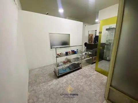 Local en Alquiler en Centro, $ 500.000