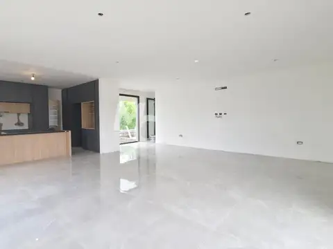Casa en Alquiler A Estrenar