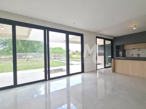 Casa al golf en alquiler en La Reserva Cardales