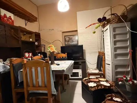 PH EN VENTA-3 AMBTES.-70 m2 -APTO CRÉDITO-LANÚS