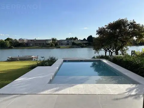 Alquiler Casa 5 ambientes al agua en Santa Barbara, Tigre