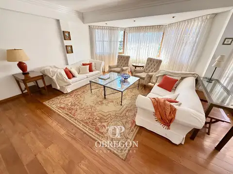 Departamento en Venta de 5 ambientes