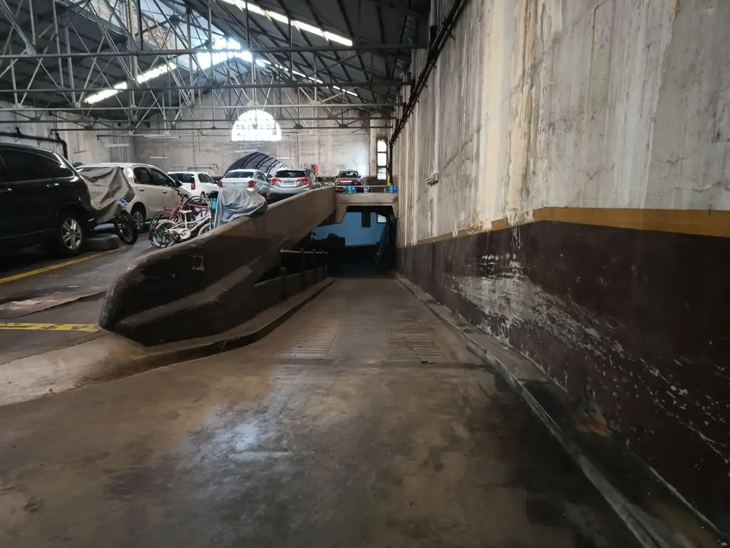 AV RIVADAVIA 3700, Piso 1
