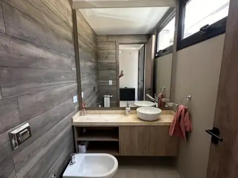 Duplex de Categoría Amoblado en Alquiler Greenville 2