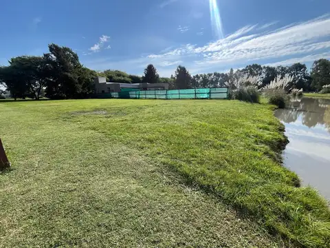 Terreno en Venta 52  mts Fondo