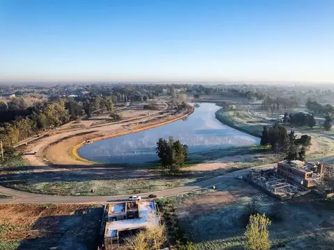 Lote al Arroyo en Venta en Azzurra Tortugas