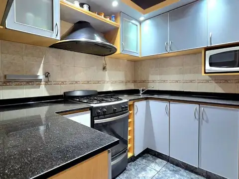 Depto Tipo Casa en Venta de 3 ambientes