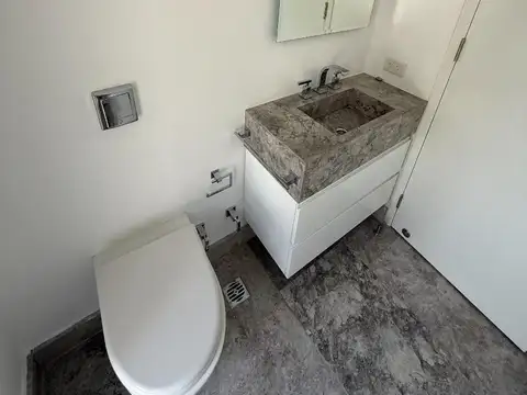 Casa en Alquiler de 4 dormitorios