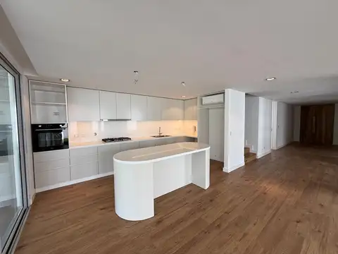 CASA 5 AMBIENTES EN ALQUILER EN MARTINEZ A ESTRENAR