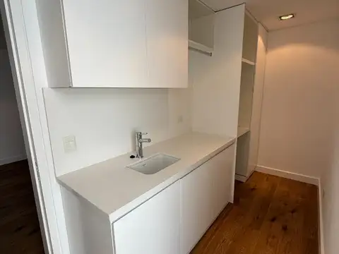 Casa 5 ambientes con 6 baños