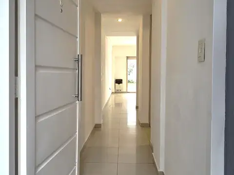 Depto Tipo Casa en Alquiler al Norte