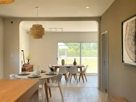Casa en Venta con 1 cochera