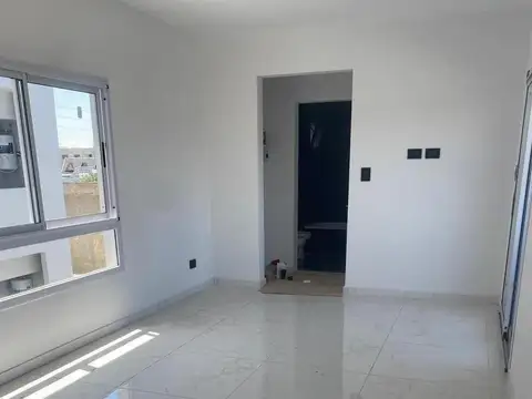 DEPARTAMENTO DE 2 AMBIENTES CON BALCÓN A ESTRENAR